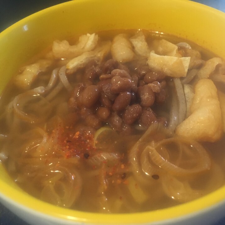 納豆と油揚げのカレーそば